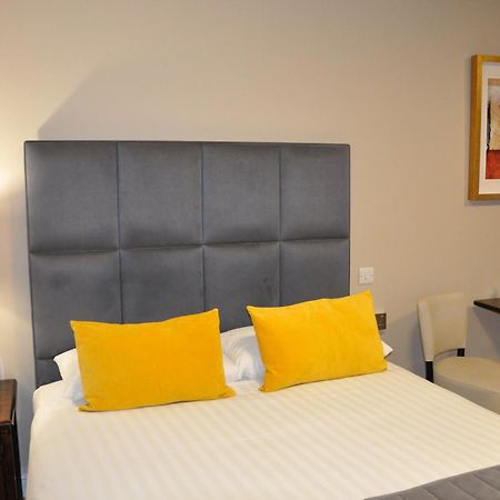 Hotel Nap Inn Barnet Exteriér fotografie