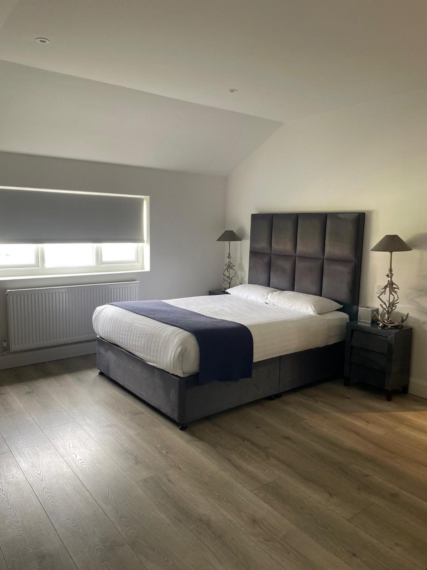 Hotel Nap Inn Barnet Exteriér fotografie