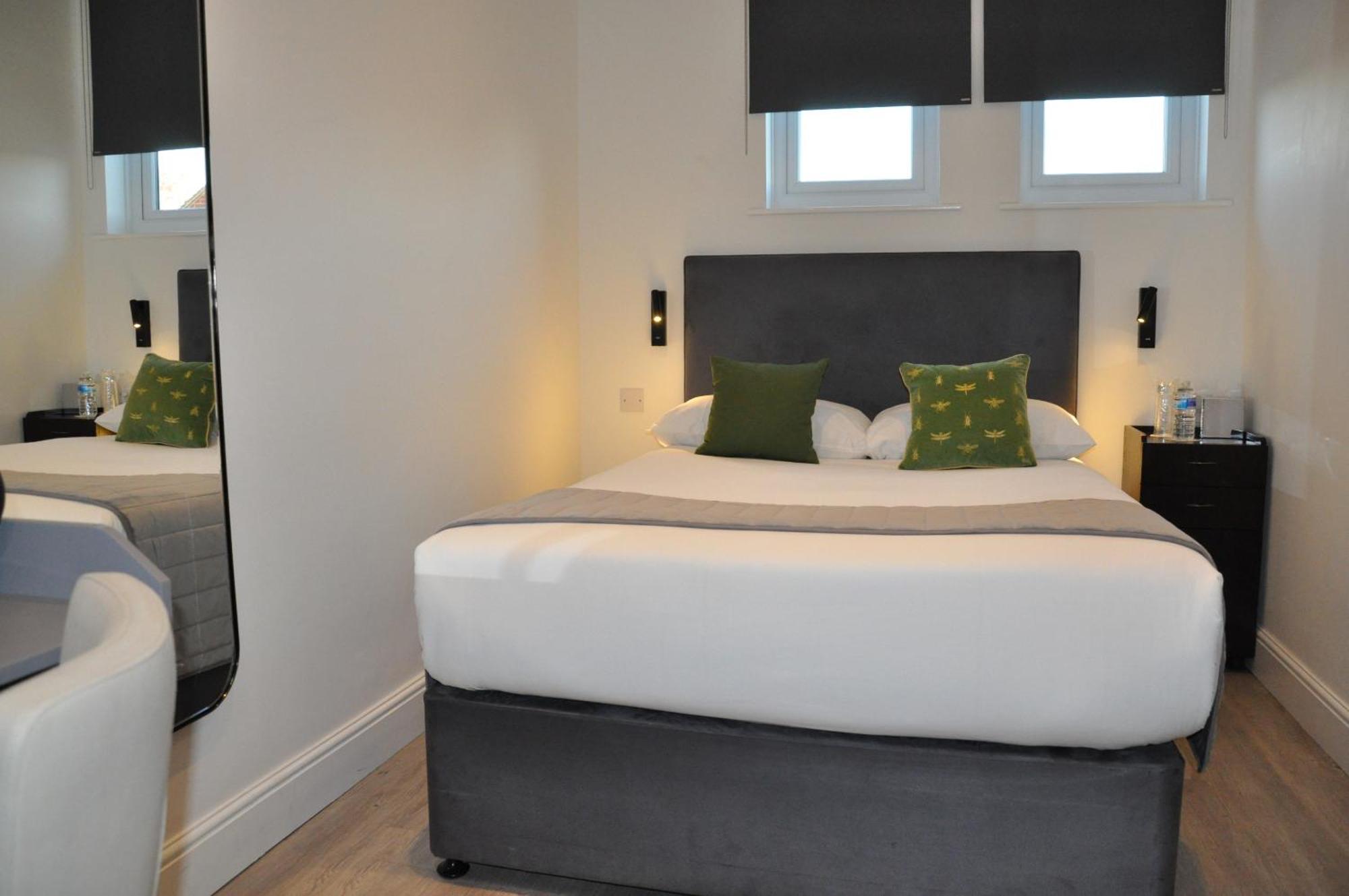 Hotel Nap Inn Barnet Exteriér fotografie